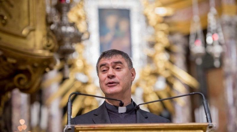 2022-05 Mons Roberto Repole.jpg